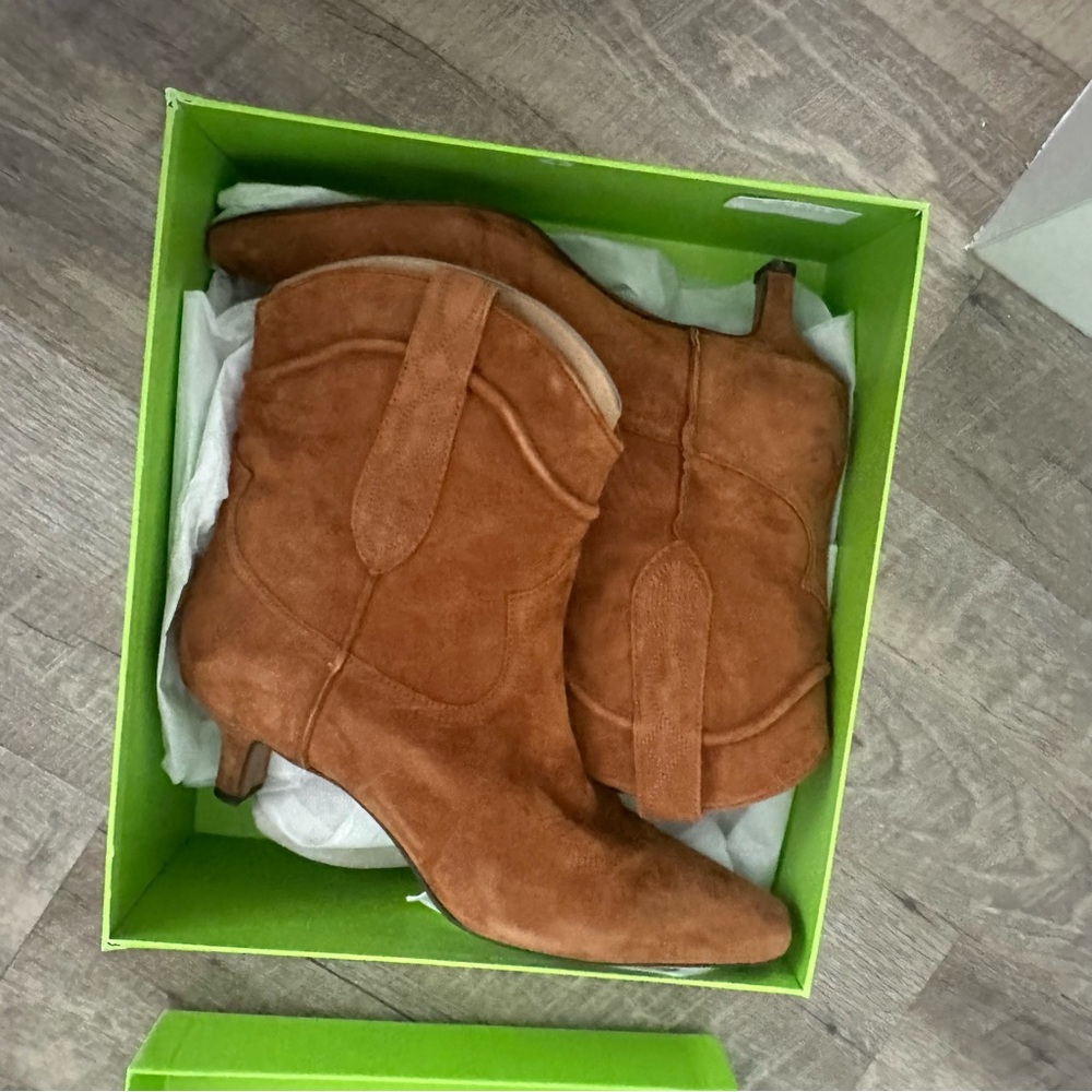 Taryn ankle bootie by Sam Edelman